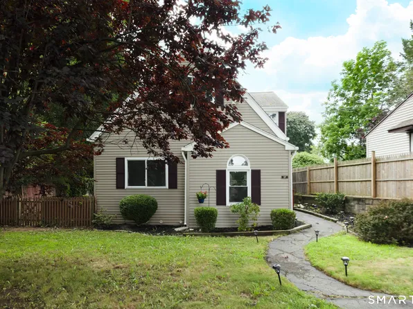 37 Vine Street, Milford, CT 06460