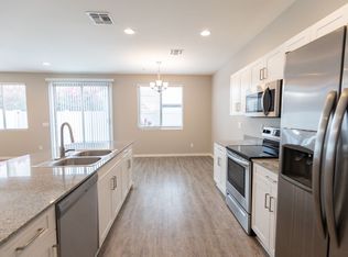 Lyra Residences, Phoenix, AZ 85018