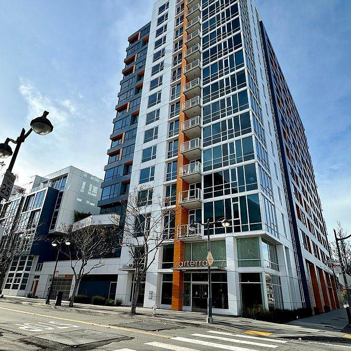 1st image of 300 Berry St Unit 1402