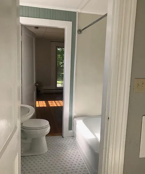 25 Talbot Ave #4 — Photo 5