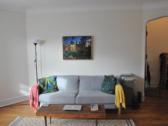 2nd image of 4514 1/2 N Paulina St APT 3E