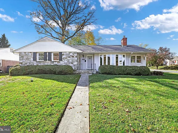 1824 Vista Ln, Lutherville Timonium, MD 21093