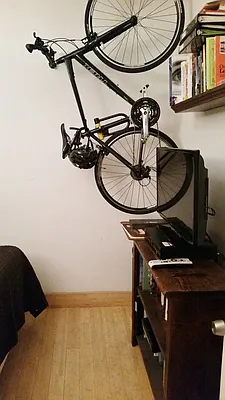 Rented by Azure Realty NY LLC | media 4