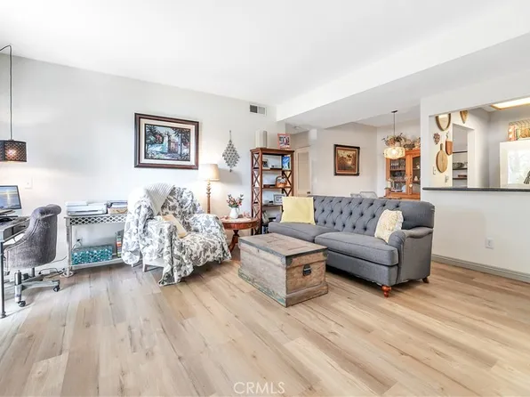 23705 Del Monte Dr Unit 236, Santa Clarita, CA 91355