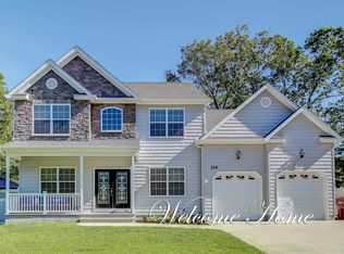 214 Lexington Ave, Bayville, NJ 08721