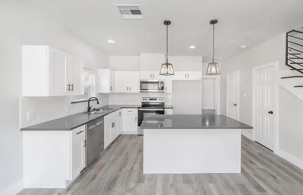 6916 Tommye St — Photo 3