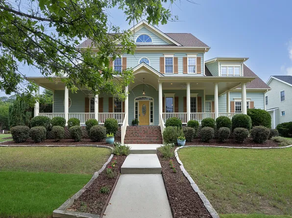 605 Stafford Brook Ln, Cary, NC 27519