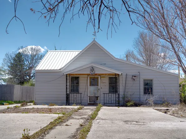 320 3rd Ave NE, Sidney, MT 59270