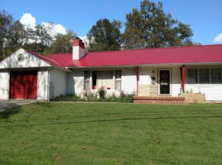 712 Holcomb St, Grayson, KY 41143