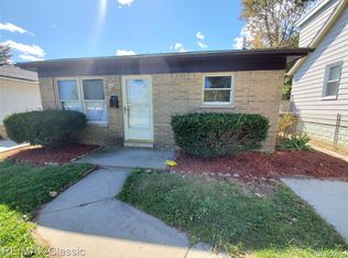 2111 Council Ave, Lincoln Park, MI 48146