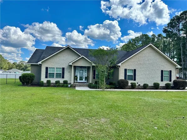 500 Tomberlin Rd, Waycross, GA 31503