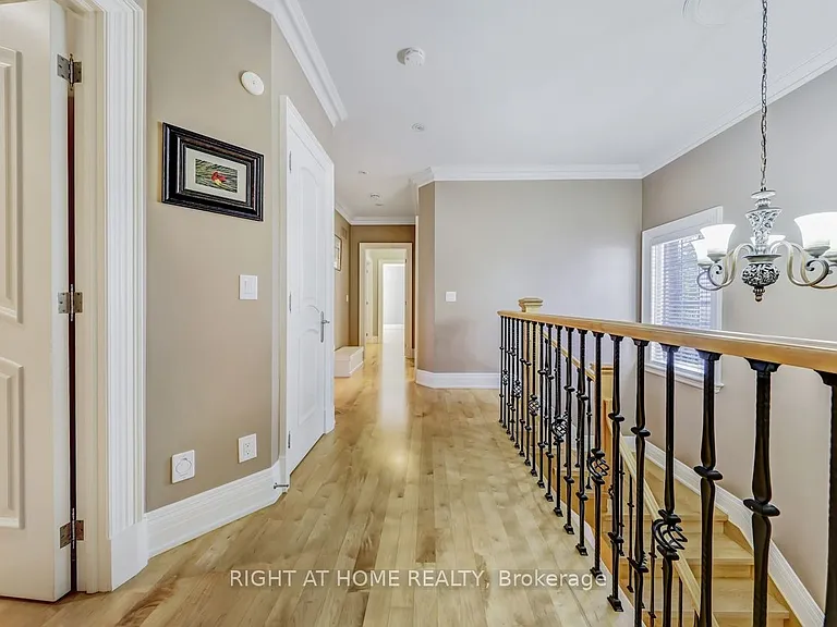 3 Westrose Ave — Photo 10