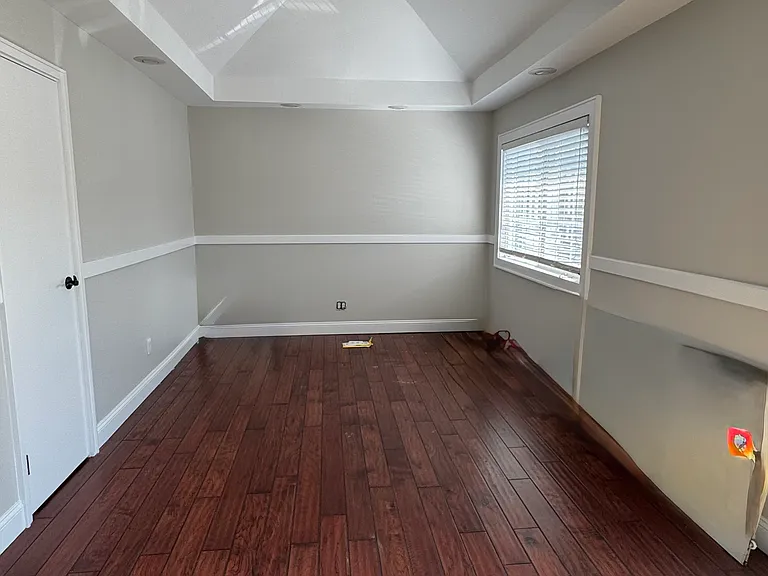 69 Illinois Ave — Photo 12