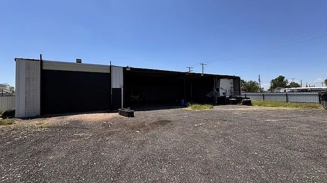 6015 Golder Ave — Photo 5