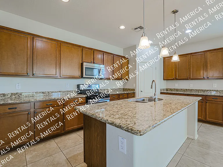 23664 S 209th Ct — Photo 9
