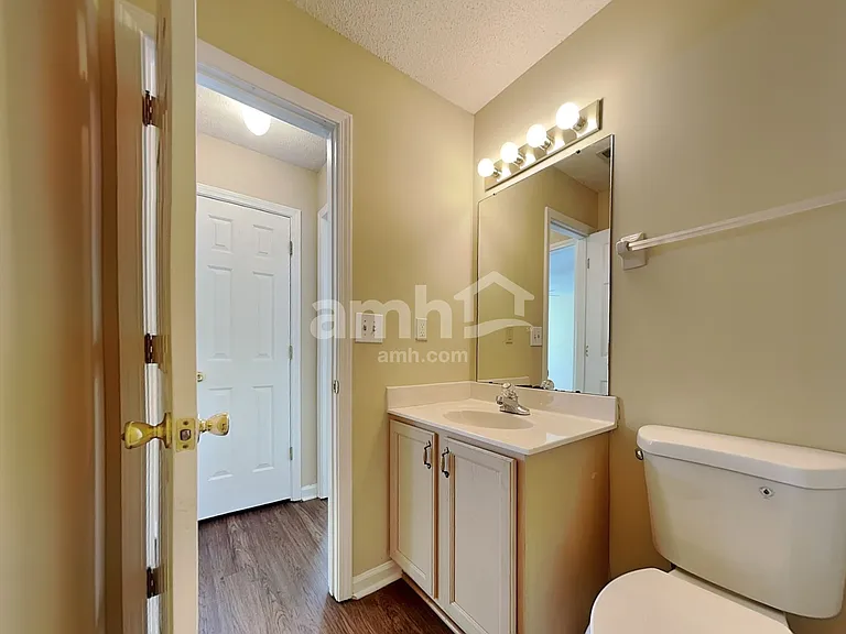 5802 Eagleston Dr — Photo 9
