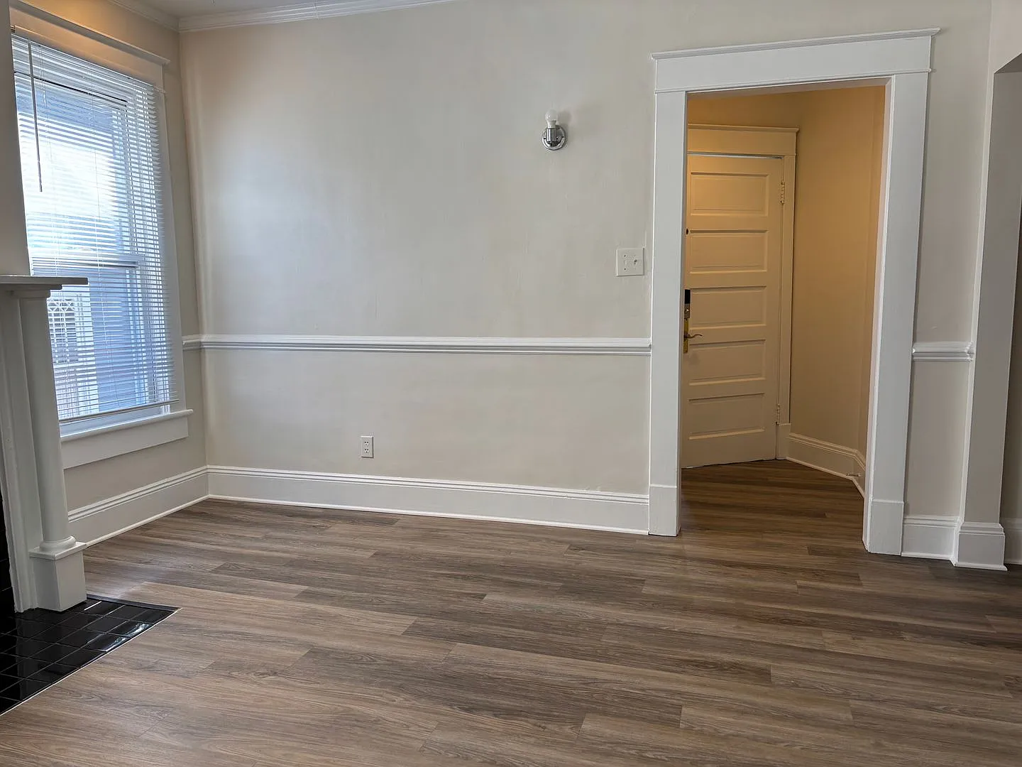 1 BR Apartment Convenient to Downtown Greensboro, near Fisher Park — Photo 3