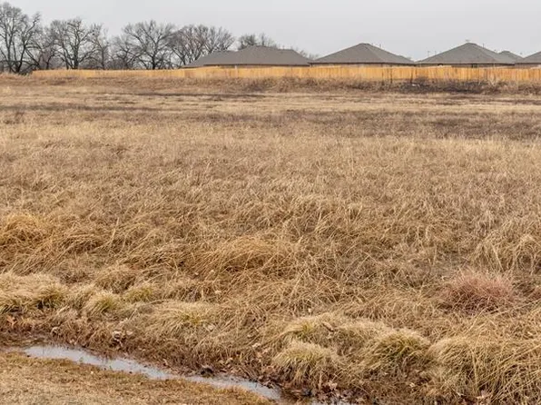 619 E Ada Sipuel Ave #1, Chickasha, OK 73018