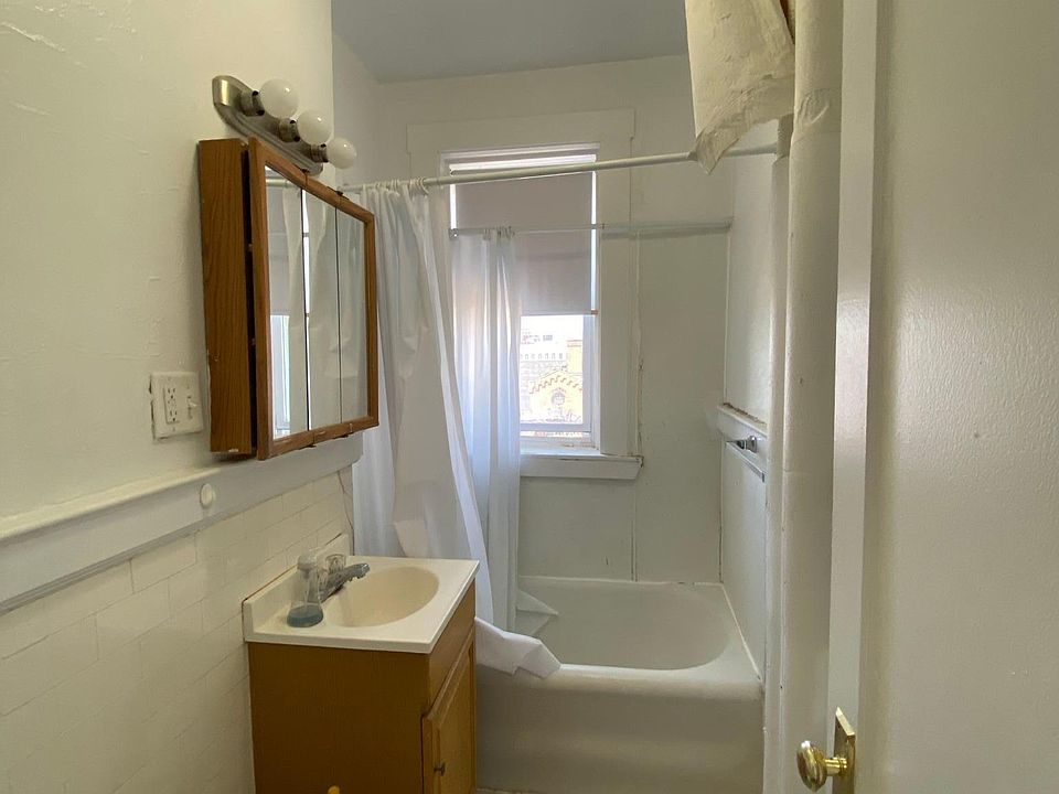 2nd image of 1169 Boylston St Unit 8