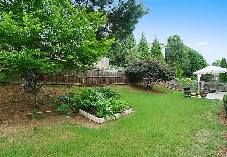 4745 Shiloh Springs Rd — Photo 6
