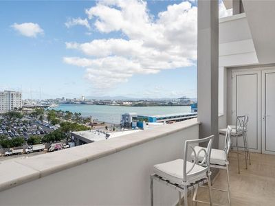 100 Juan Antonio Corretjer, San Juan, PR, 00901