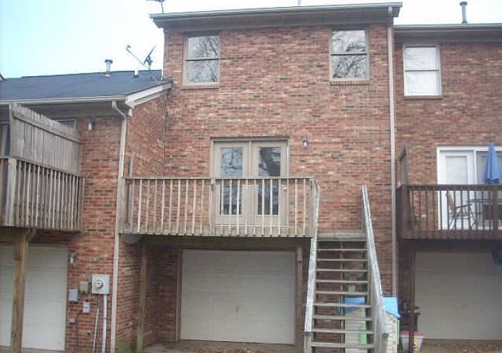 2nd image of 106 Lakeview Dr