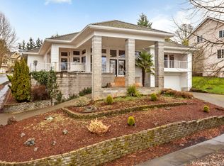 16408 SW Timberland Dr, Beaverton, OR 97007