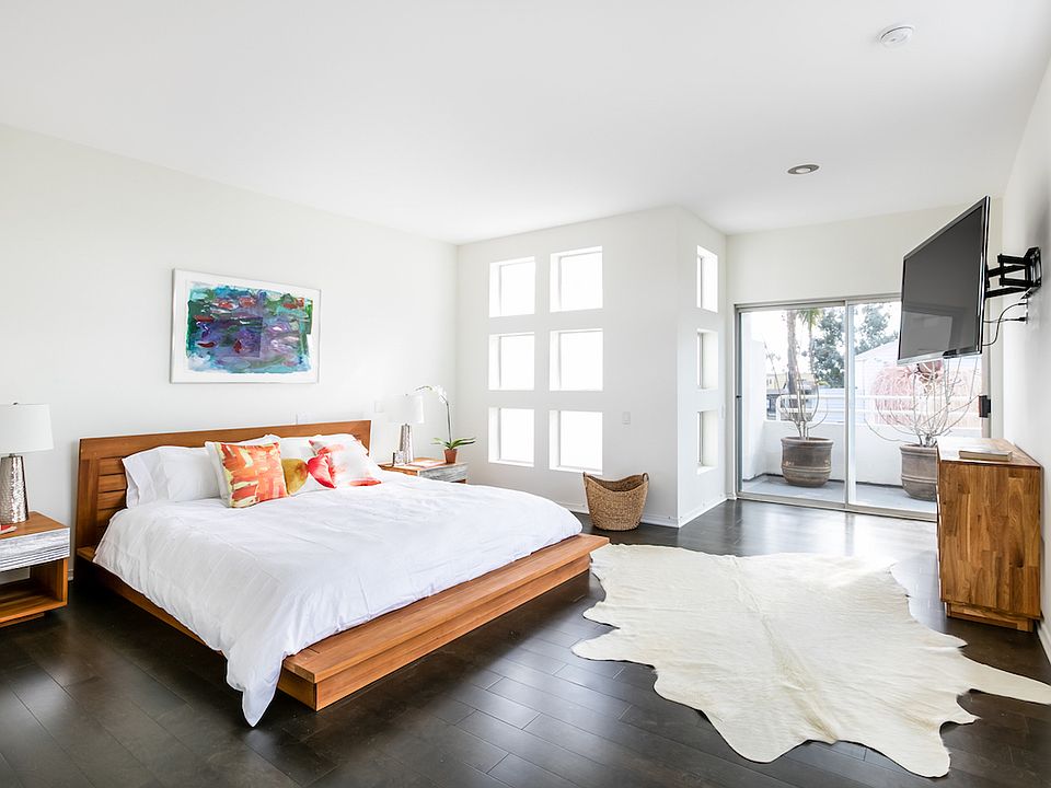 1st image of 1415 Cabrillo Ave #1