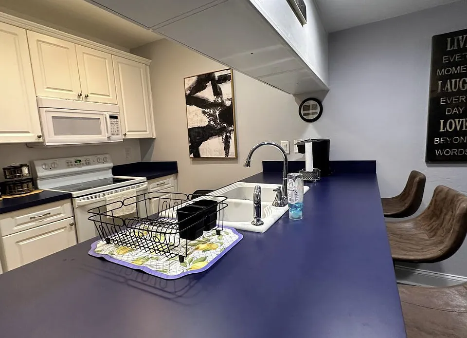 coffee bar kitchen