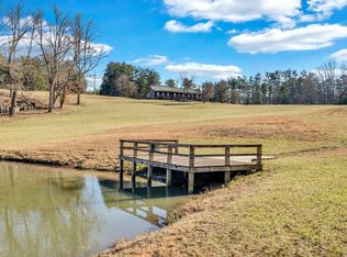 4420 Standing Rock Rd, Deer Lodge, TN 37726