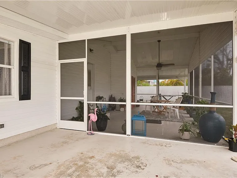 16820 Banyon Ct — Photo 3