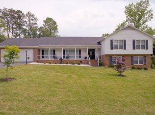 105 Sandy Creek Ct, Greer, SC 29650