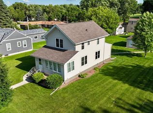 407 E Fairview Ave, Olivia, MN 56277