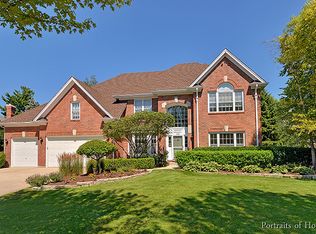 1597 Camden Pl, Wheaton, IL 60189