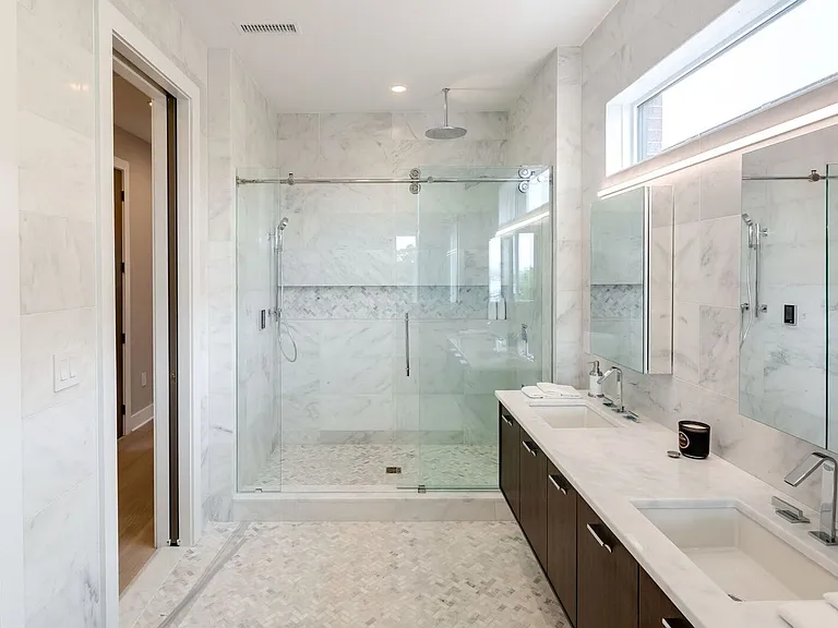 147 S Hancock St — Photo 20