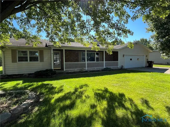 412 Grand St, Stryker, OH 43557