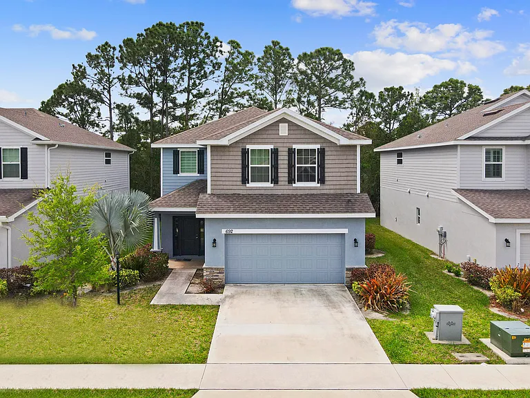 692 NE Turtleback Trl — Photo 61
