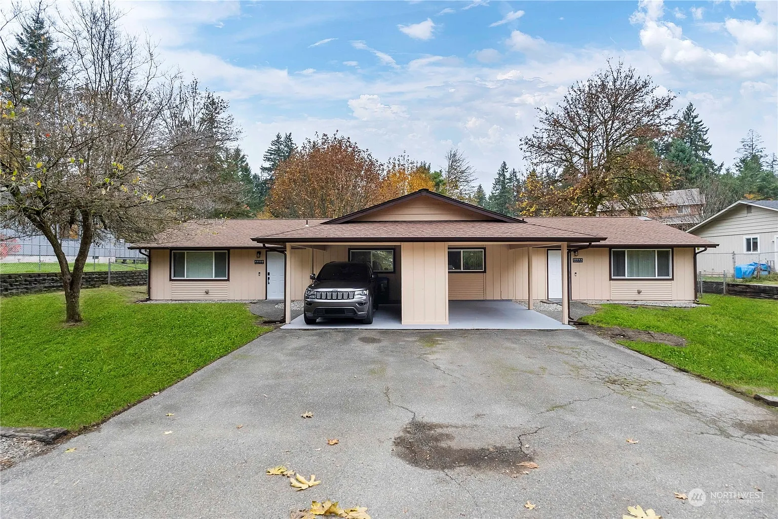 4909 Rumac Street SE photo 1