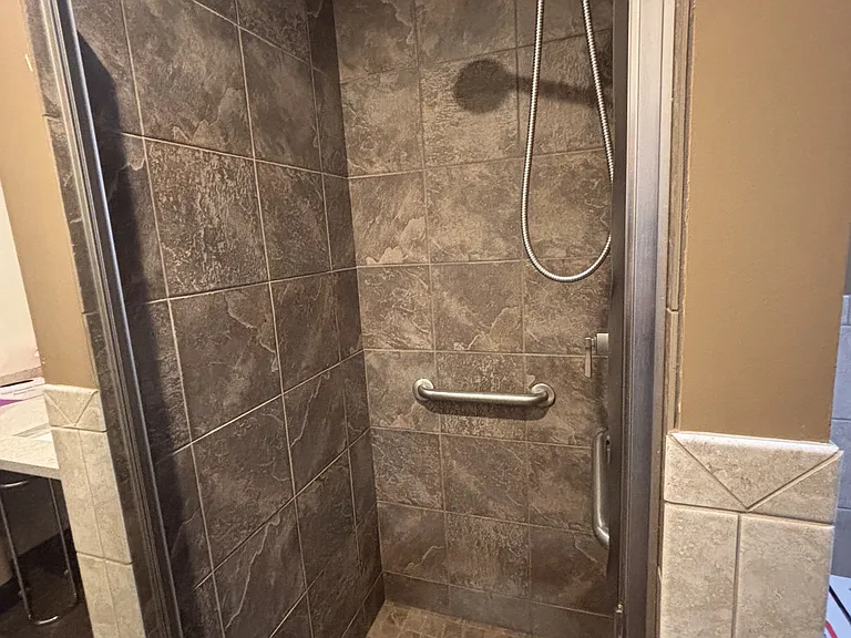2700 Simpson Ave #103 — Photo 9