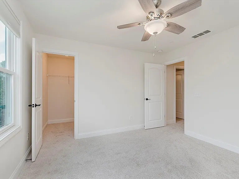 10264 Normandy Way — Photo 28