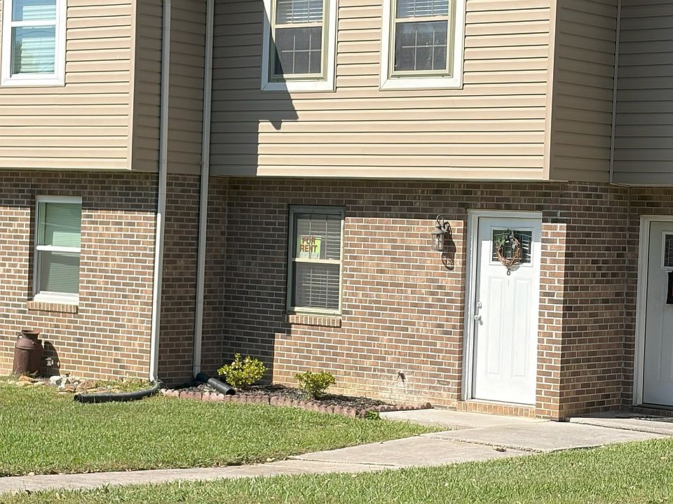 1st image of 7220 Old Clinton Pike APT 6