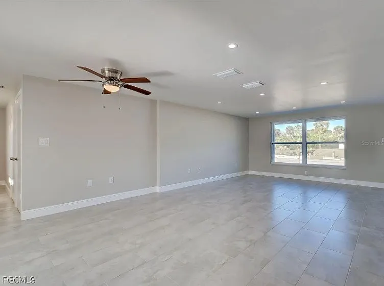 4342 Ewing Cir — Photo 16