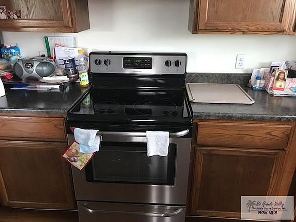 3rd image of 2146 Baja Cir