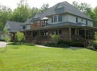 6230 Cottonwood Dr, Canton, MI 48187