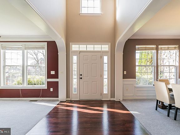 2nd image of 4354 Edinborough Ct