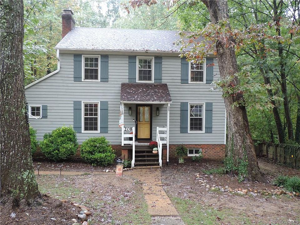 1st image of 208 Fairwood Dr