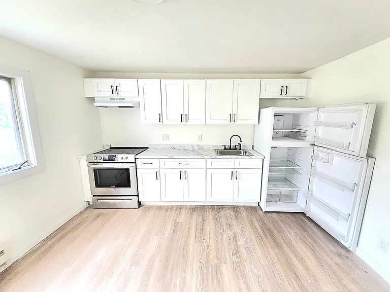 12 Hay St #1 — Photo 2