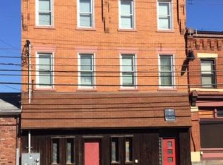 922 Chestnut St APT 4, Pittsburgh, PA 15212