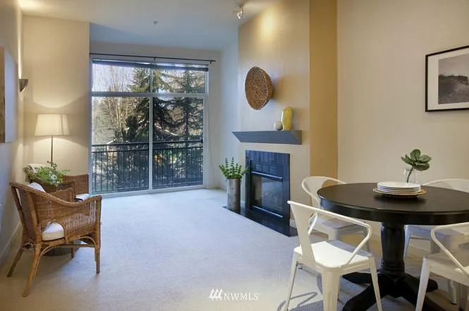 1 bed, 614 sqft, $2,350 — Photo 2