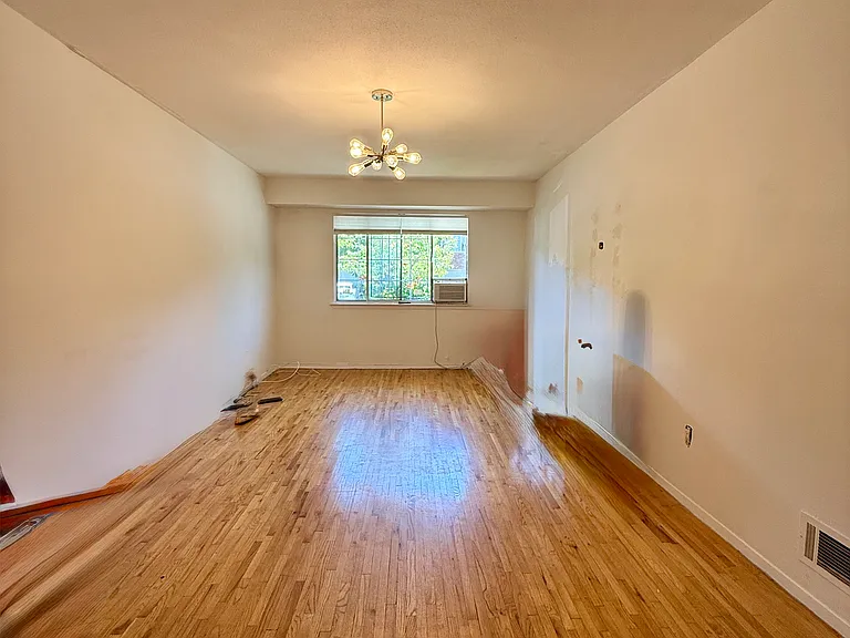 77 Ramapo Ave #2 — Photo 9